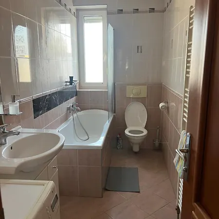 Apartment Novy 3 Izbovy Mezonet V Centre Mesta *